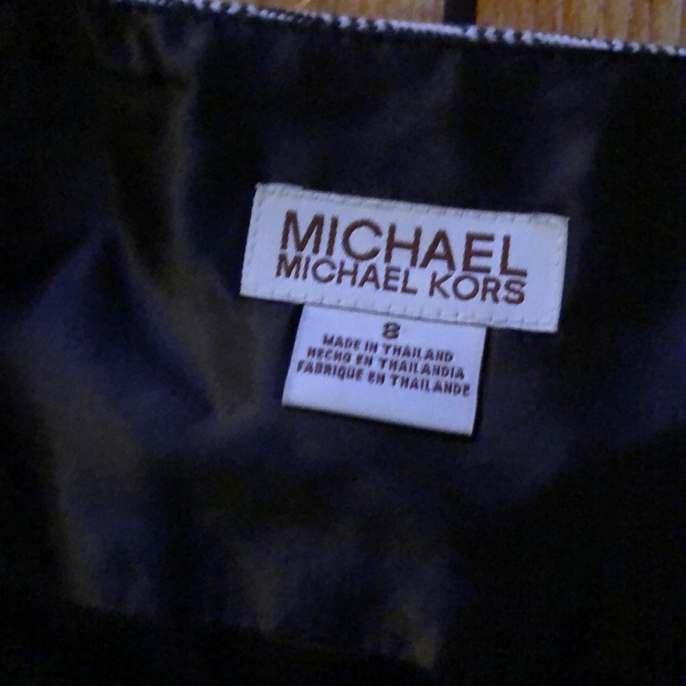 Michael Kors herringbone pencil skirt - size 8 - Picture 4 of 6